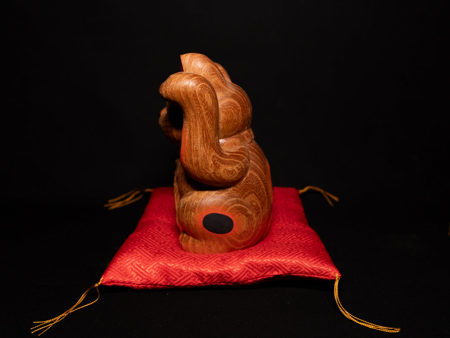 良縁招き猫 / Good Fortune Beckoning Cat